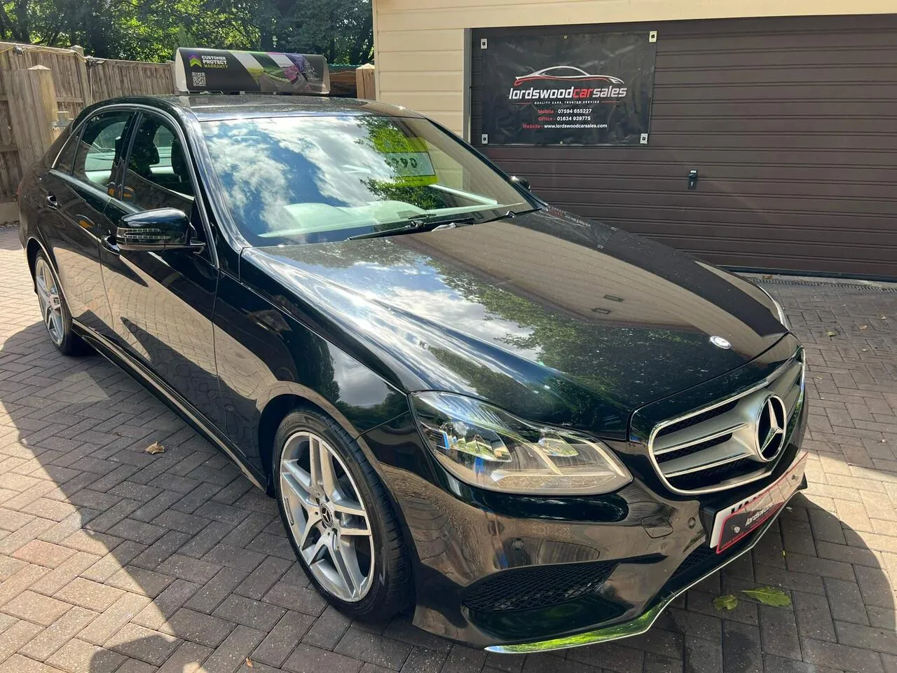 Mercedes-Benz E-Class 2013 photo 2