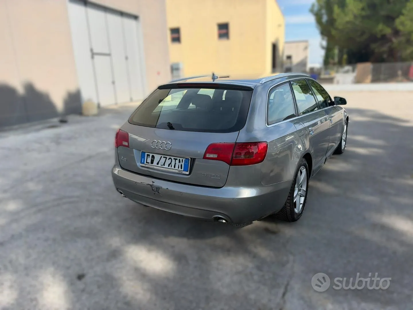 Audi A6 2010 photo 3