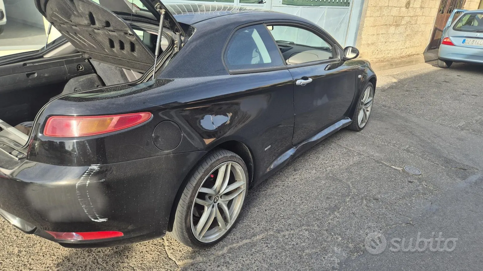 Alfa Romeo Gt 2003 photo 2