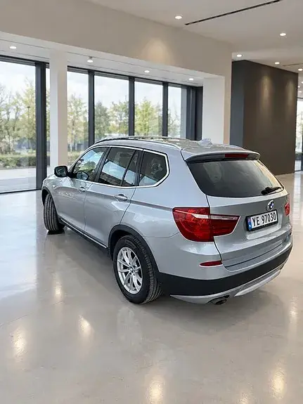 BMW X3 2011 photo 4