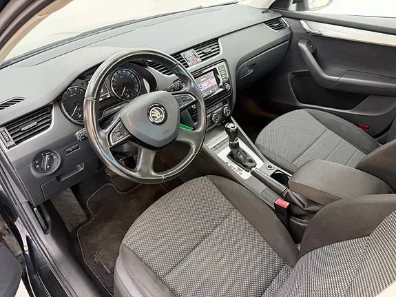 Skoda Octavia 2014 photo 4