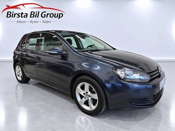 Volkswagen Golf I 2010 photo 2