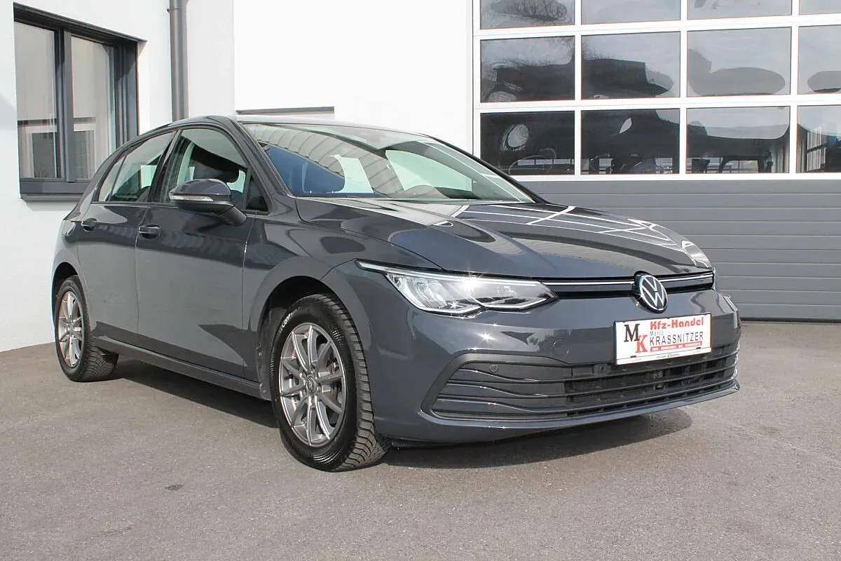 Volkswagen Golf 2021 photo 2