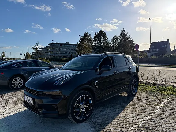 Lynk & Co 01