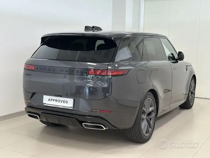 Land Rover Range Rover Sport 2026 photo 2