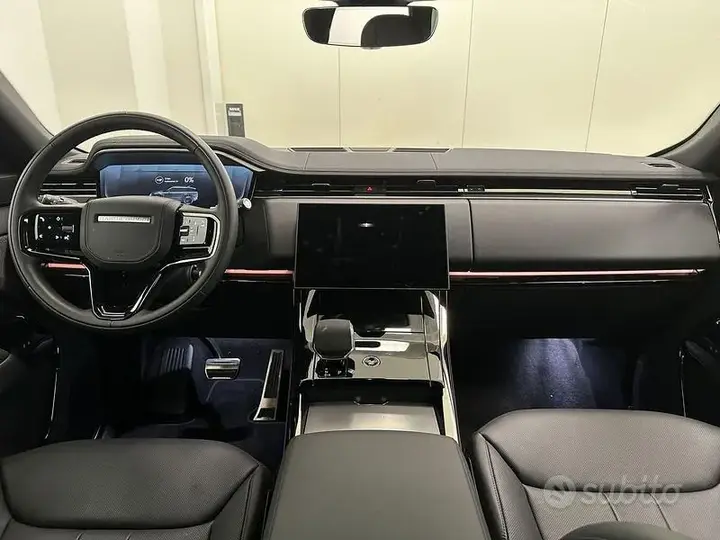 Land Rover Range Rover Sport 2026 photo 4