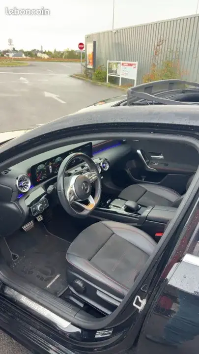 Mercedes-Benz A-Class 2020 photo 3