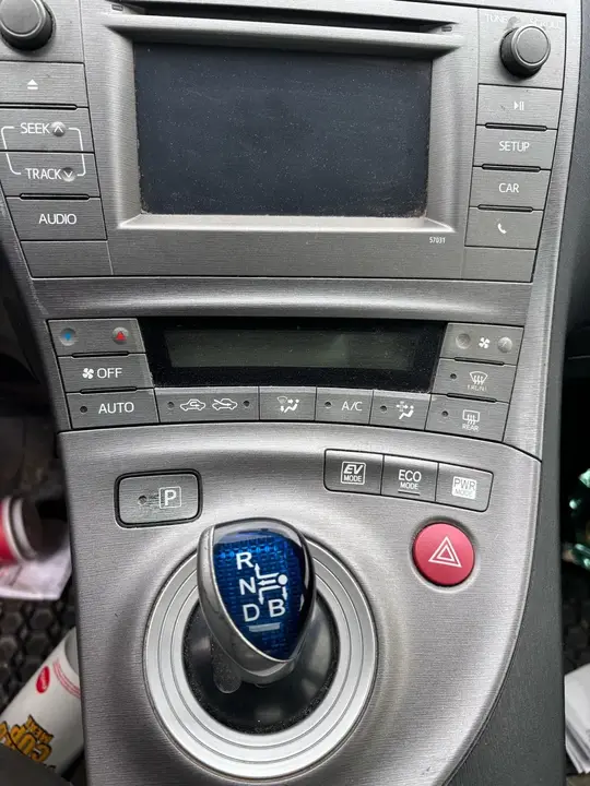 Toyota Prius 2012 photo 4