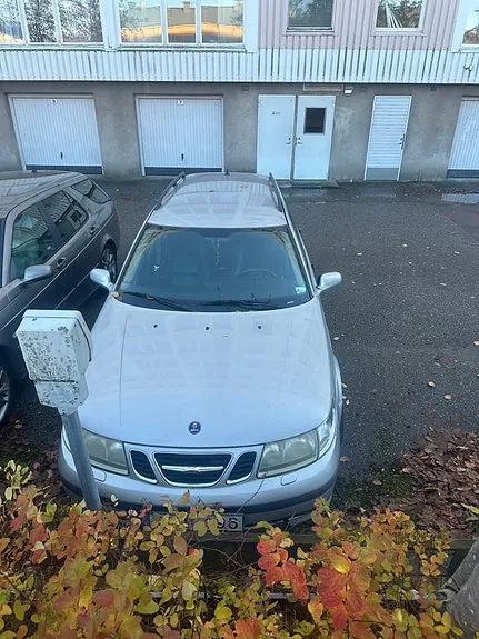 Saab 9-5 2004 photo 2