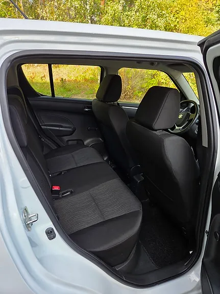 Suzuki Swift 2013 photo 4