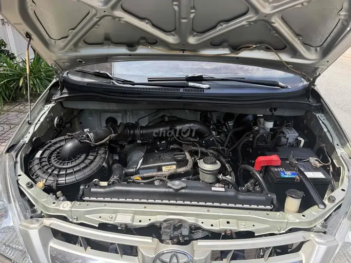 Toyota Innova 2006 photo 3