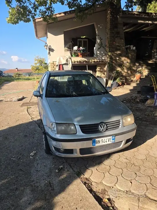 Volkswagen Polo 2000 photo 3