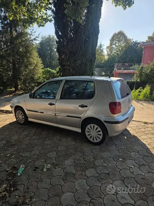 Volkswagen Polo 2000 photo 2