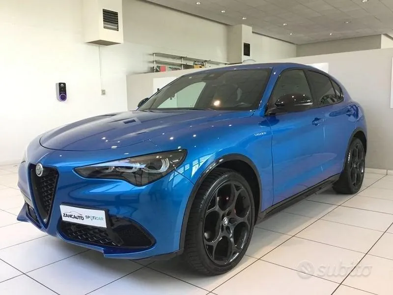 Alfa Romeo Stelvio 2025 photo 3