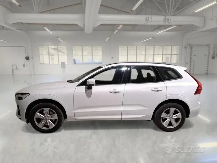Volvo Xc60 2022 photo 5