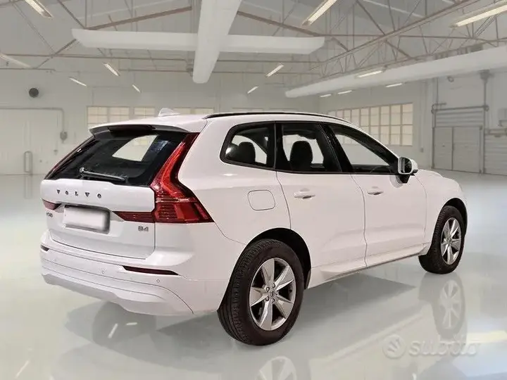 Volvo Xc60 2022 photo 4