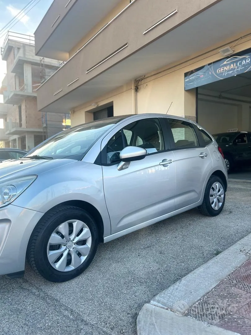 Citroen C3 2011 photo 3