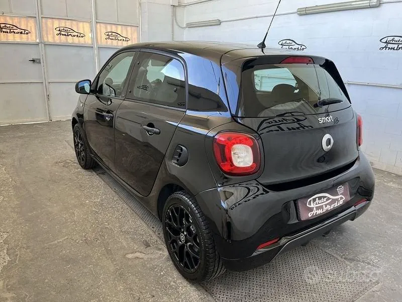 Smart Forfour 2019 photo 4