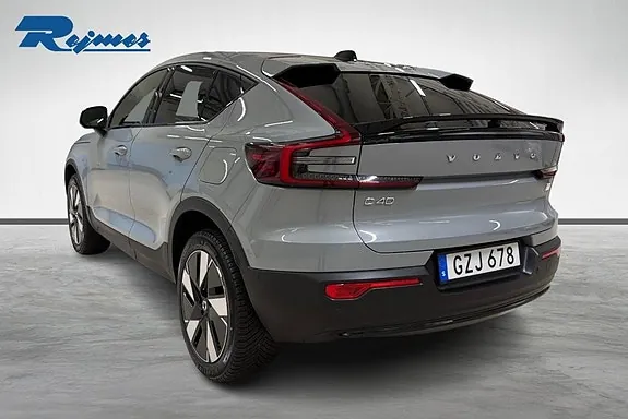 Volvo C40 2024 photo 2