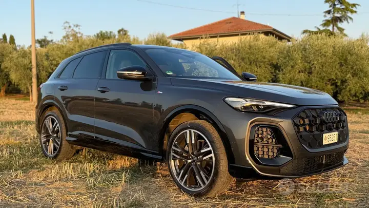 Audi Q5 2025 photo 2