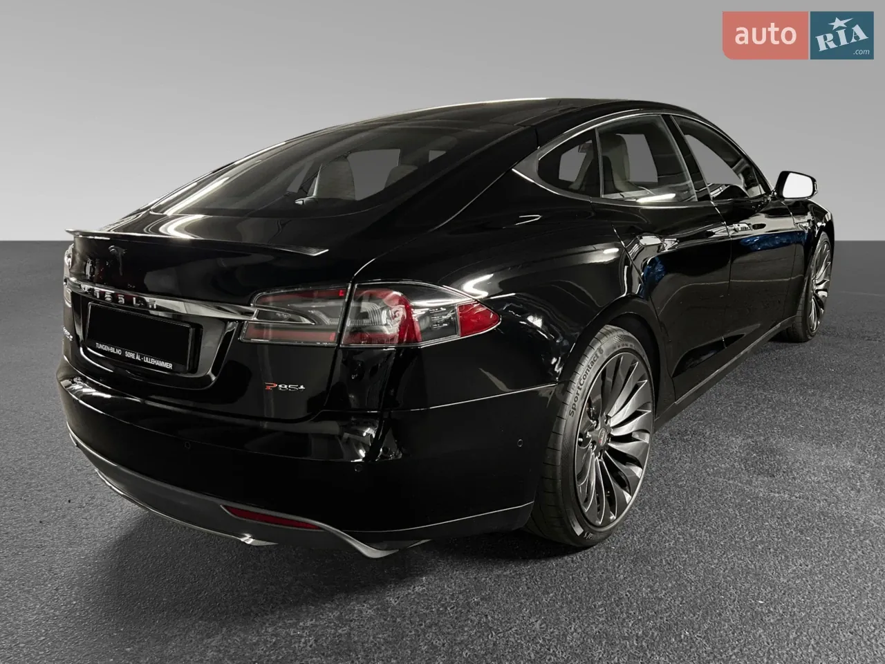 Tesla Model S 2015 photo 5