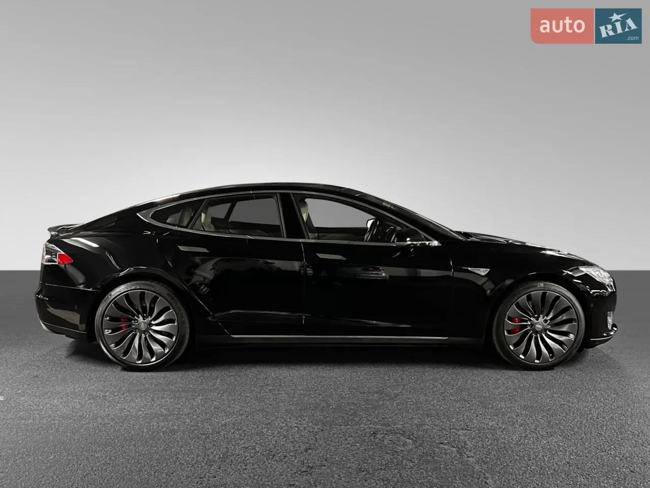 Tesla Model S 2015 photo 4