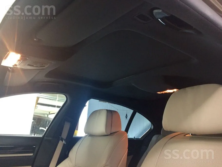 BMW 740 2010 photo 3
