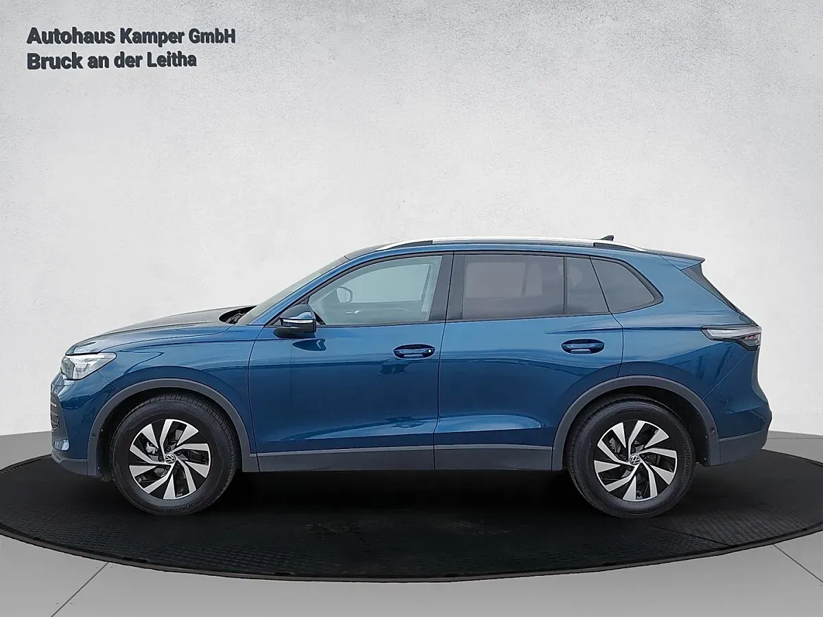 Volkswagen Tiguan 2024 photo 2