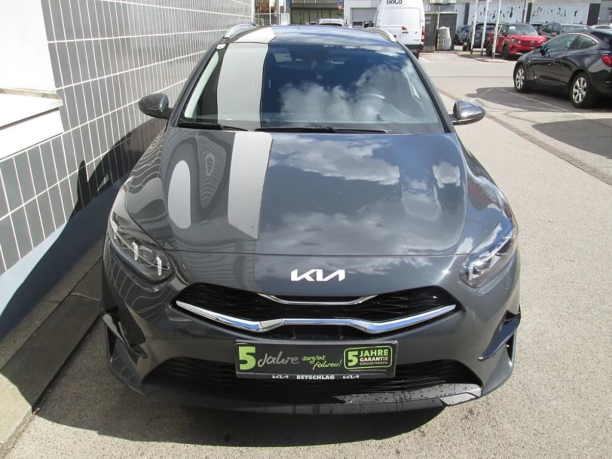 Kia Ceed 2024 photo 3