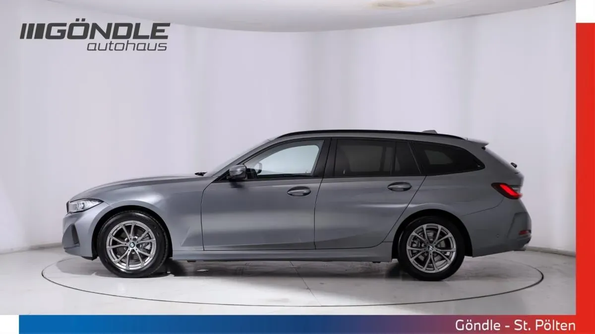 BMW 3 Series 2024 photo 3