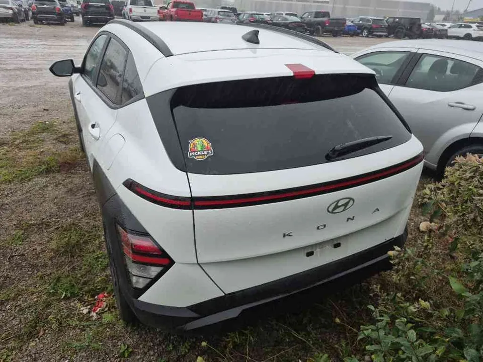 Hyundai Kona 2026 photo 5