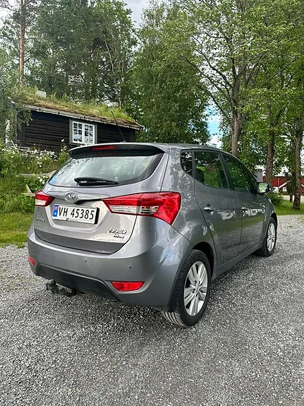 Hyundai Ix20 2012 photo 2