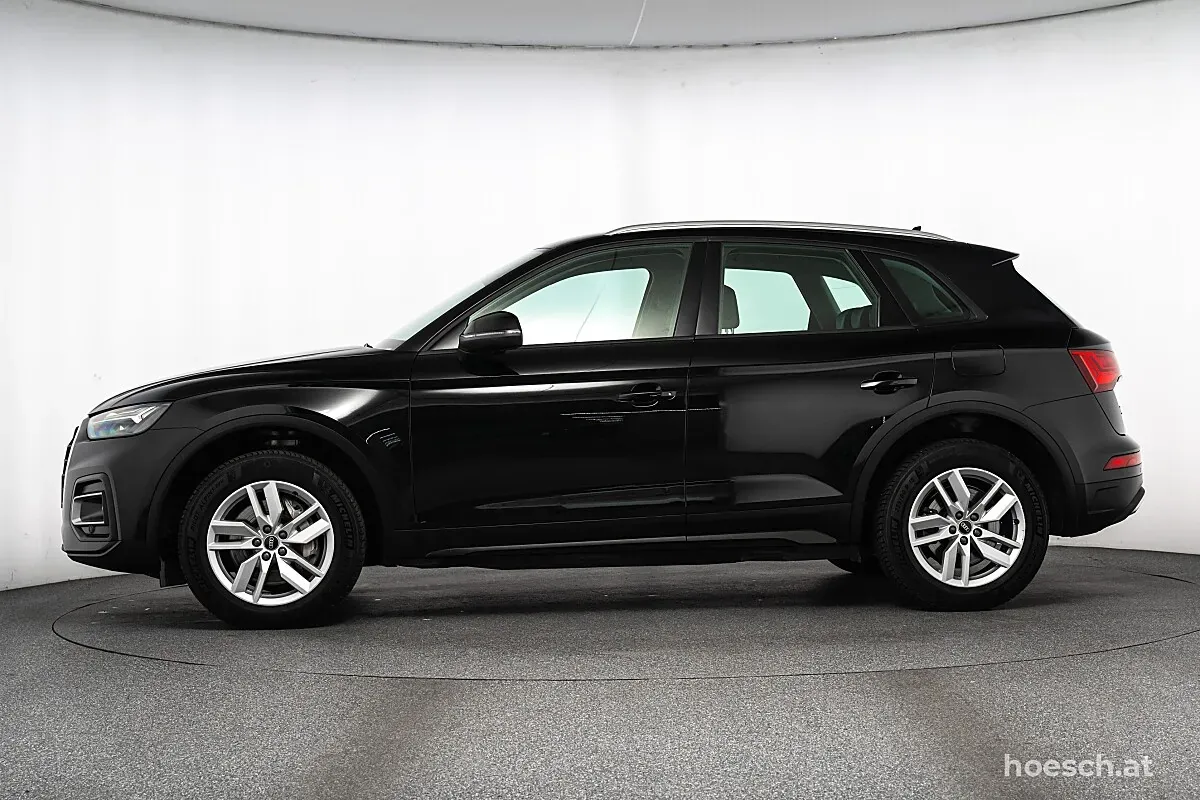 Audi Q5 2023 photo 3
