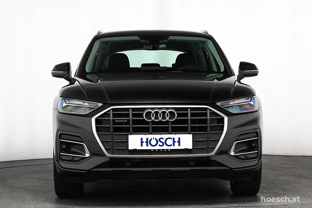 Audi Q5 2023 photo 2