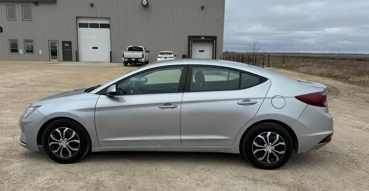 Hyundai Elantra 2020 photo 4
