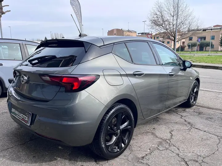 Opel Astra 2021 photo 5