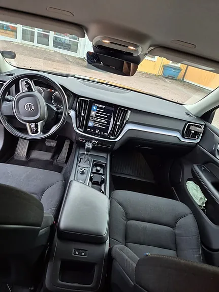 Volvo V60 2019 photo 4