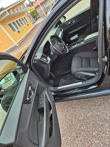 Volvo V60 2019 photo 5