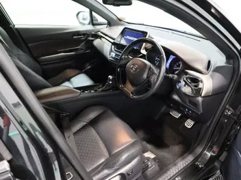 Toyota C-Hr 2017 photo 4