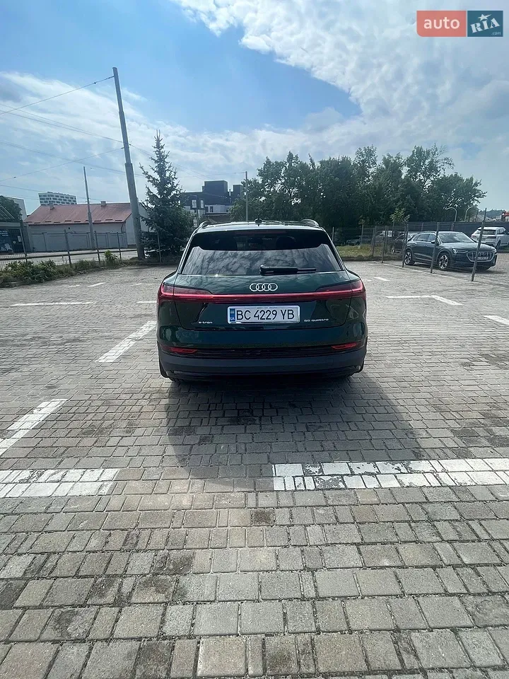 Audi E-Tron 2022 photo 3