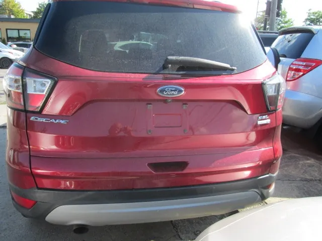 Ford Escape 2018 photo 3