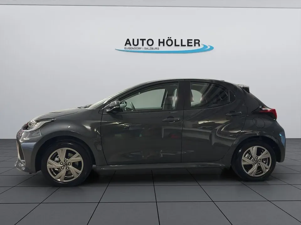 Mazda Mazda2 2026 photo 2