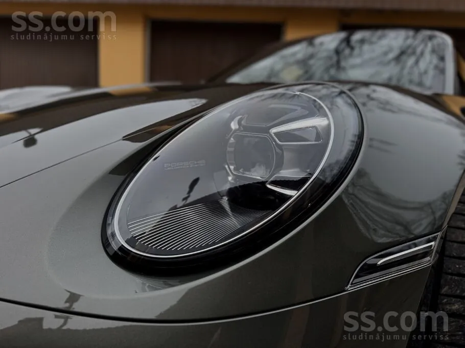 Porsche 911 2023 photo 5