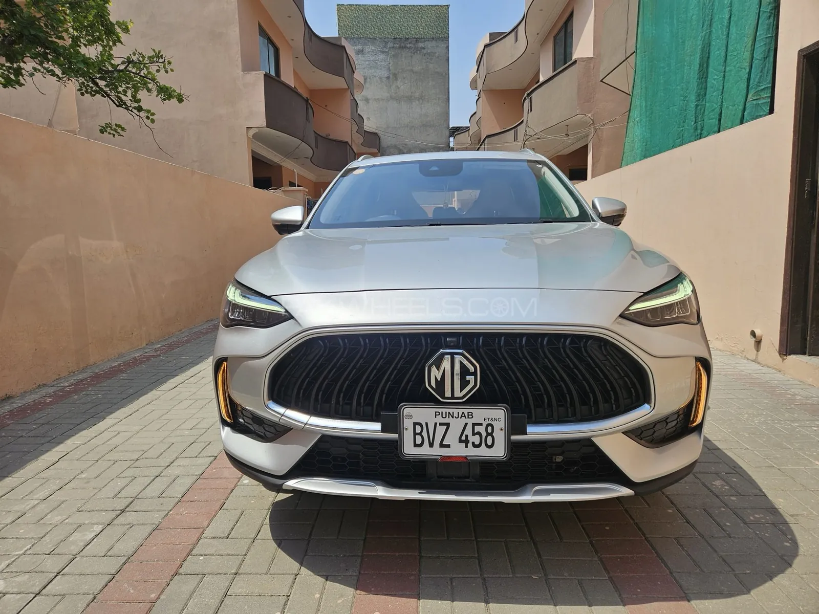 MG Hs