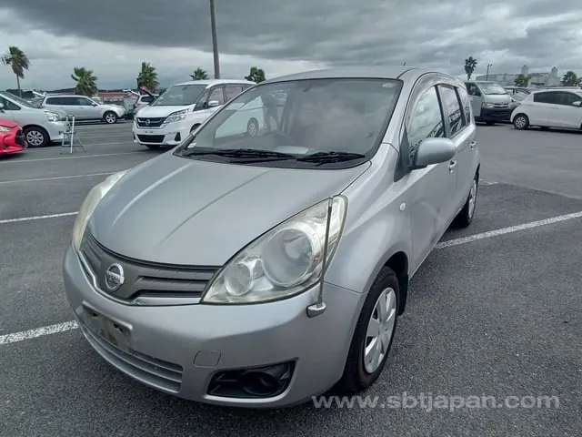 Nissan Note 15X 2009 photo 2