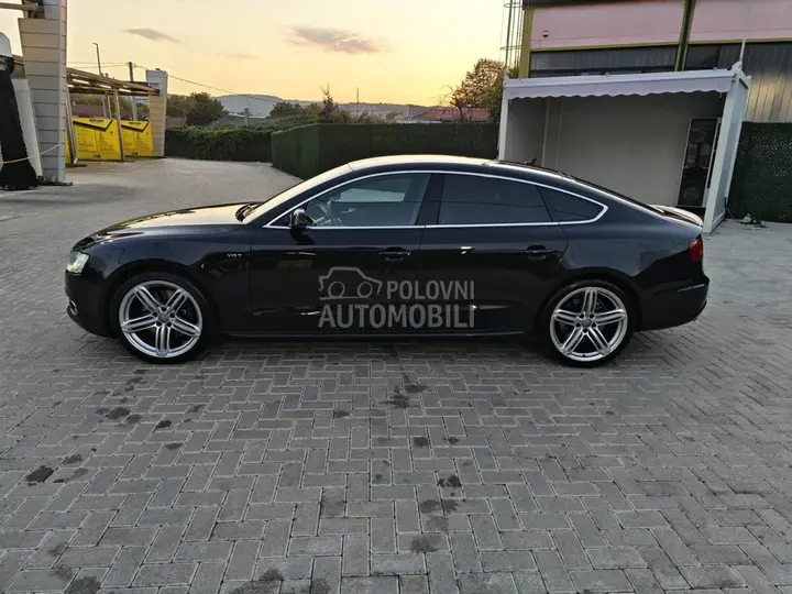 Audi S5 2012 photo 2
