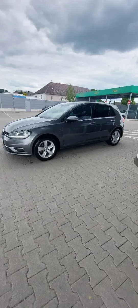 Volkswagen Golf 2018 photo 3