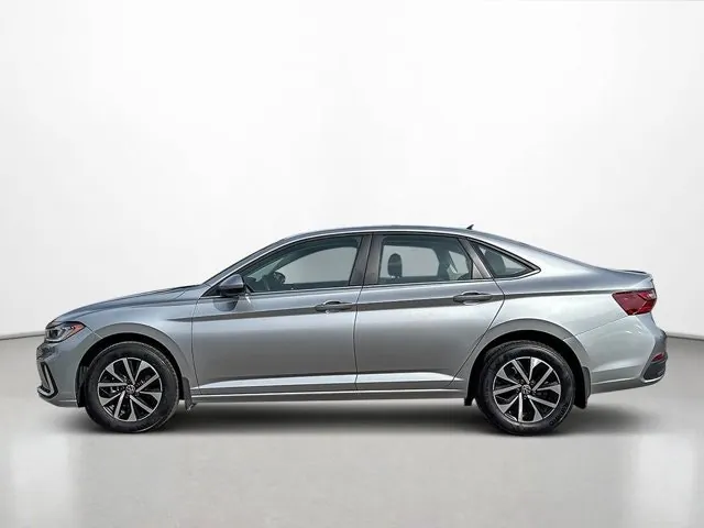 Volkswagen Jetta 2025 photo 2