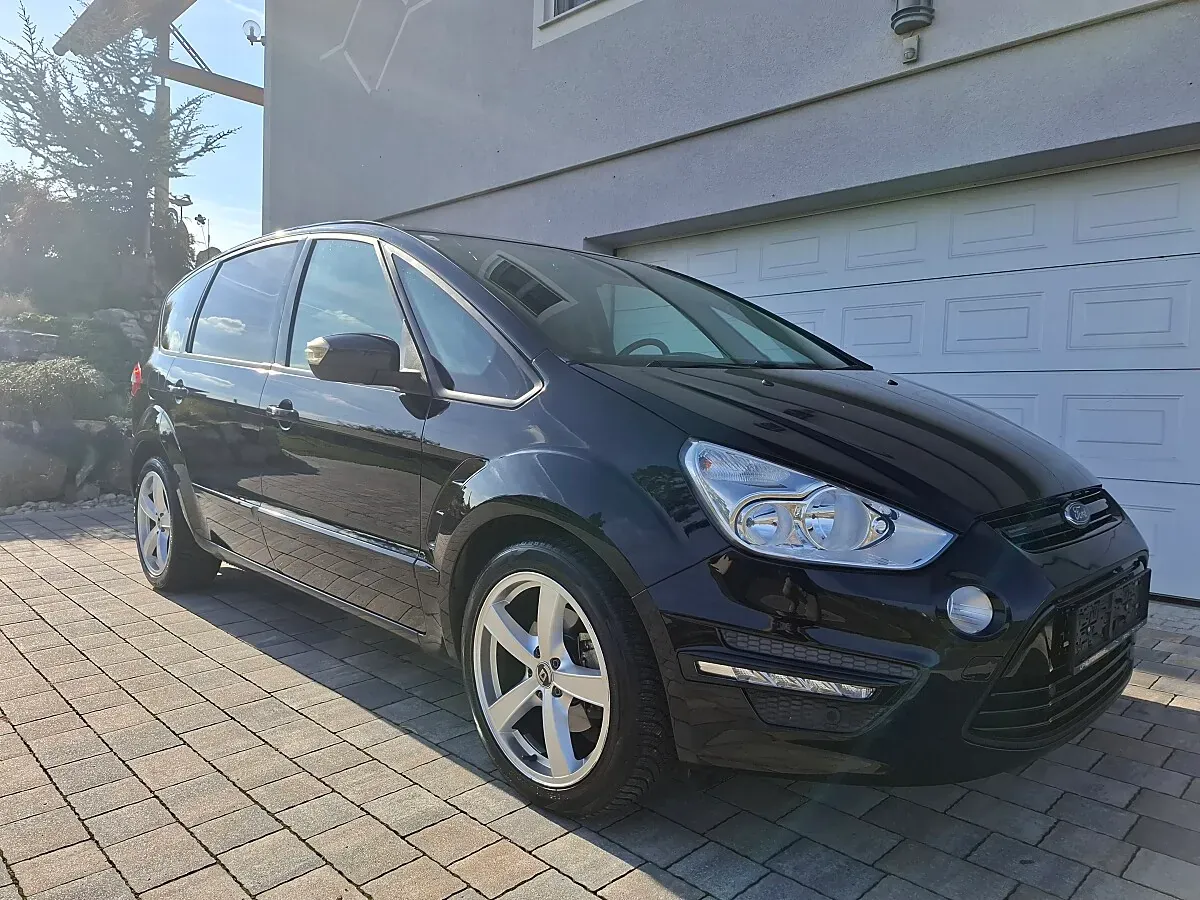 Ford S-Max