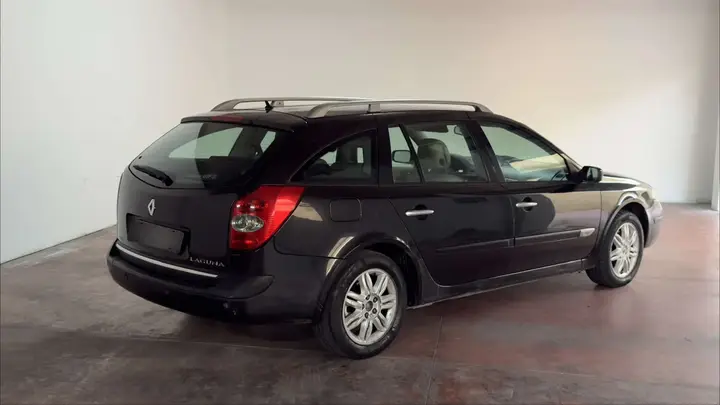 Renault Laguna 2006 photo 2